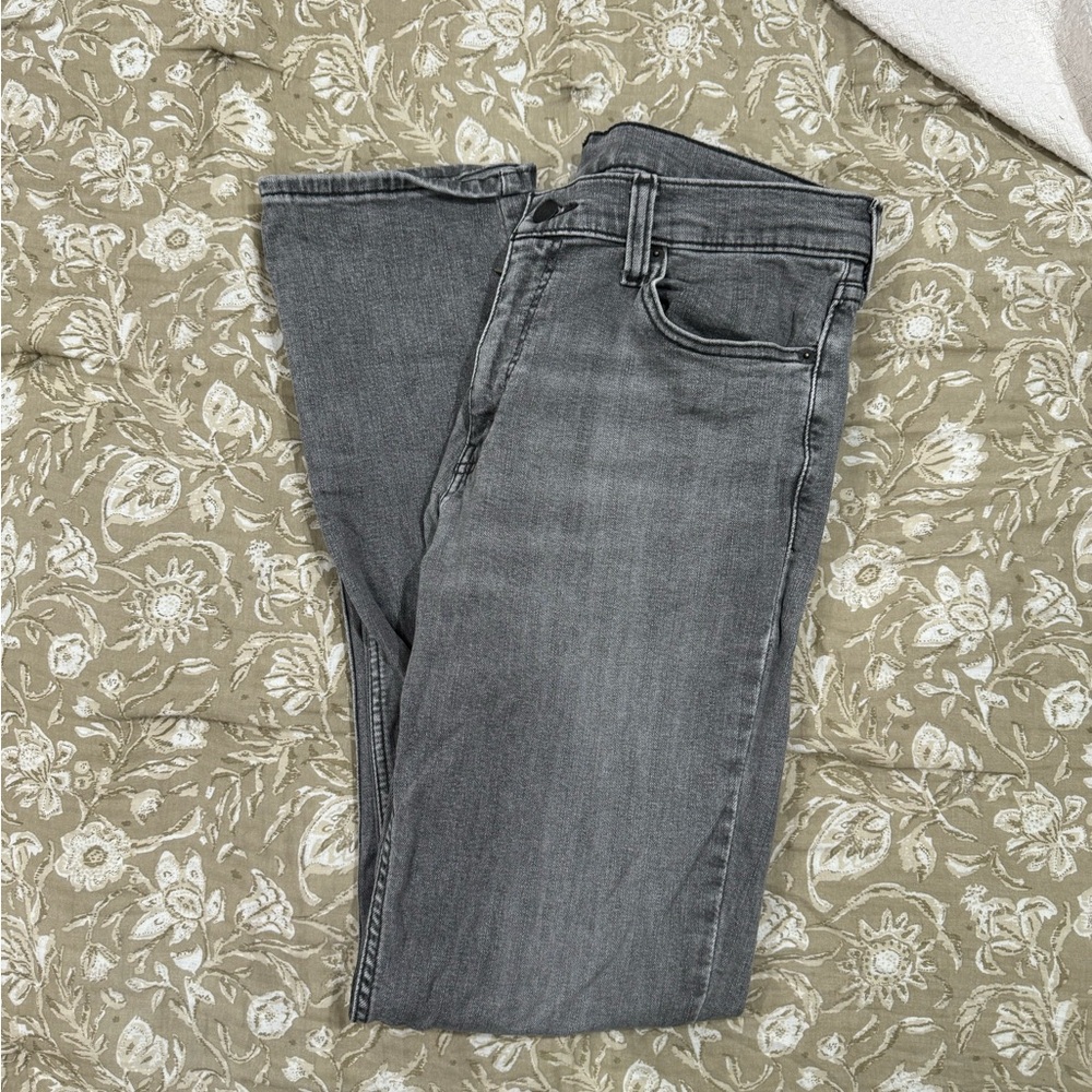 grey levi jeans